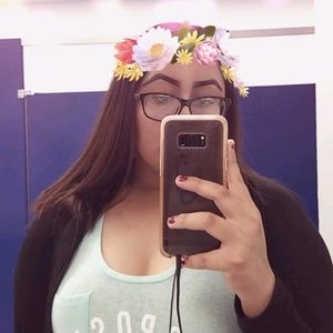 Meet your Posher, Nancy